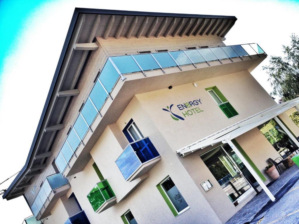 Energy Hotel Calceranica al Lago Exterior photo