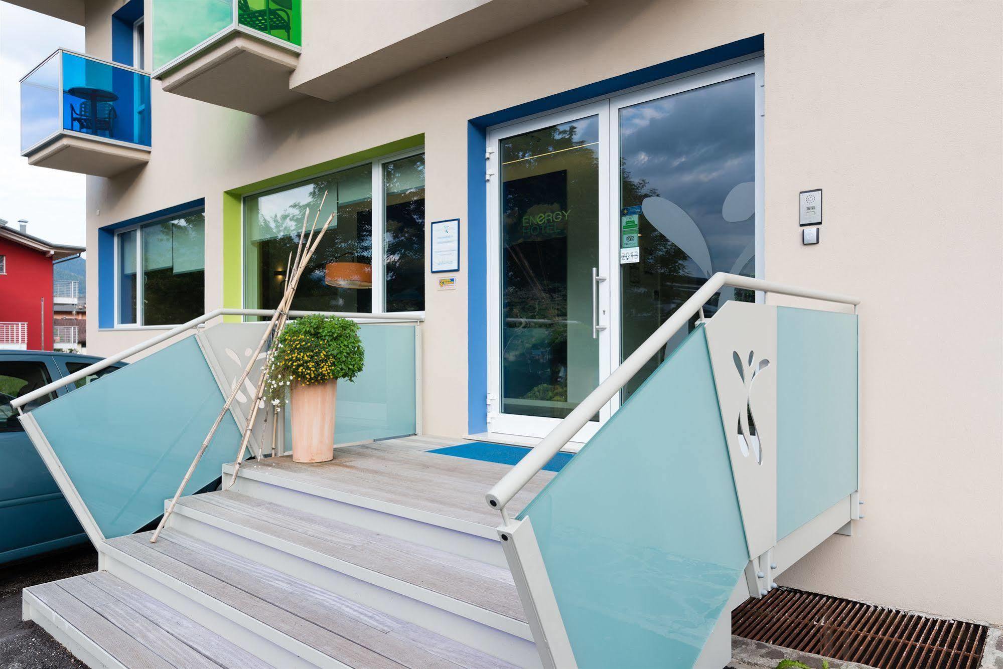 Energy Hotel Calceranica al Lago Exterior photo