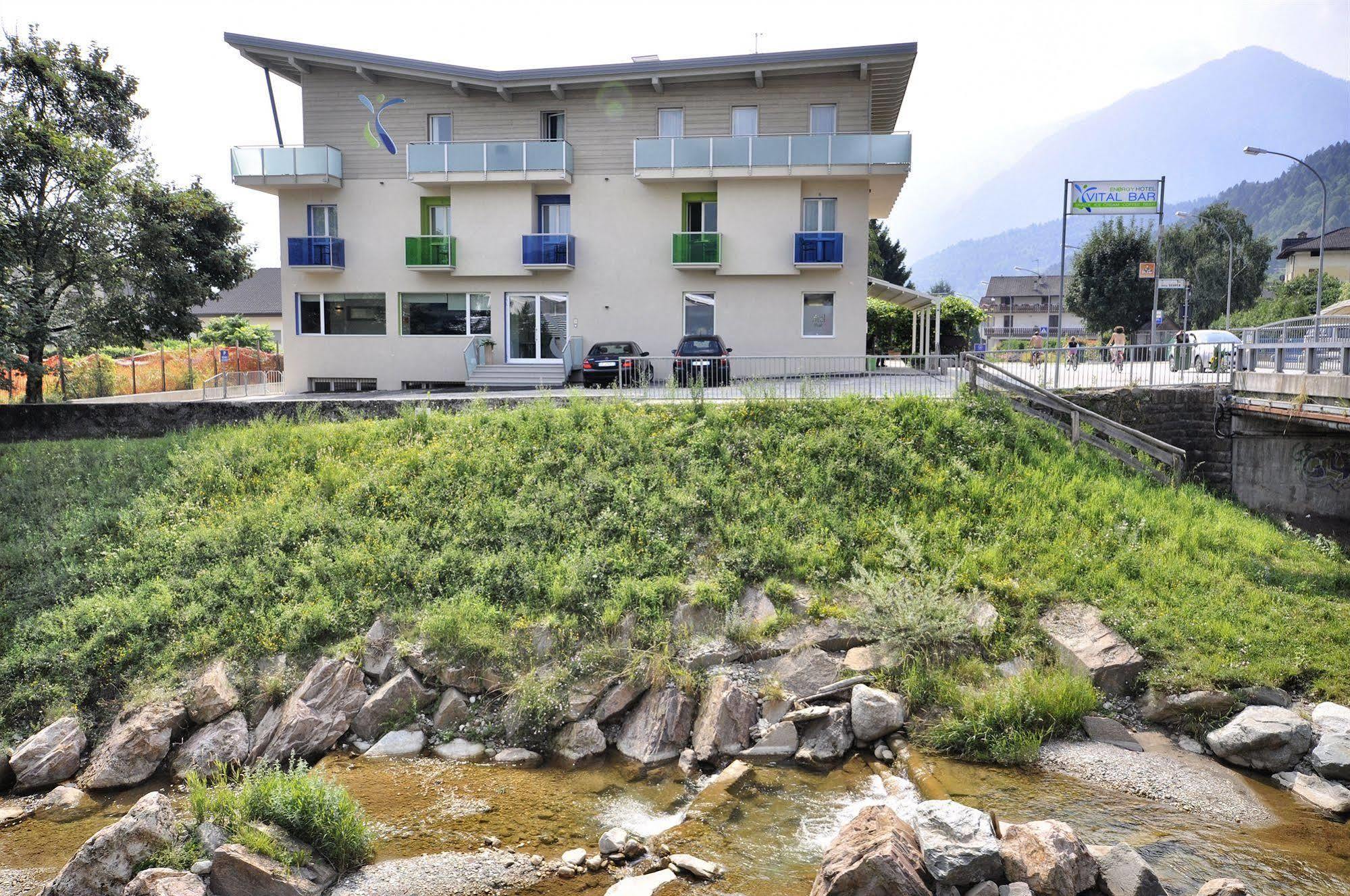 Energy Hotel Calceranica al Lago Exterior photo
